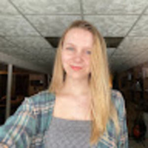 Meet your Posher, Abby